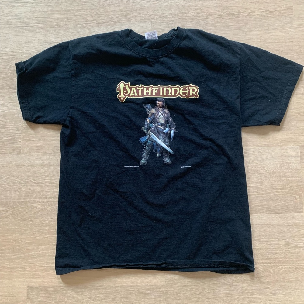 Pathfinder 2014 game t shirt Mens T Shirt Size L